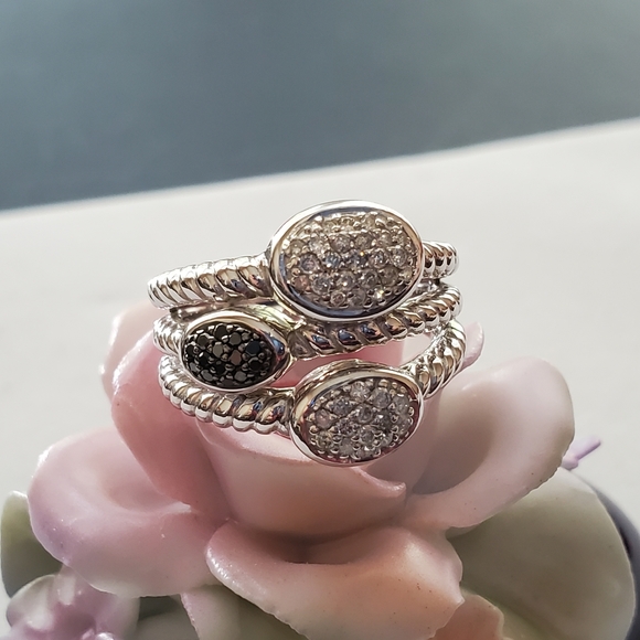 White & Black Diamond 925 Sterling Ring ⬇️PRICE DROP - Picture 6 of 15